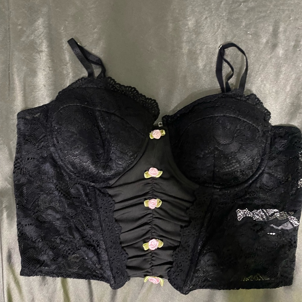 Elegant Black Lace Bustier